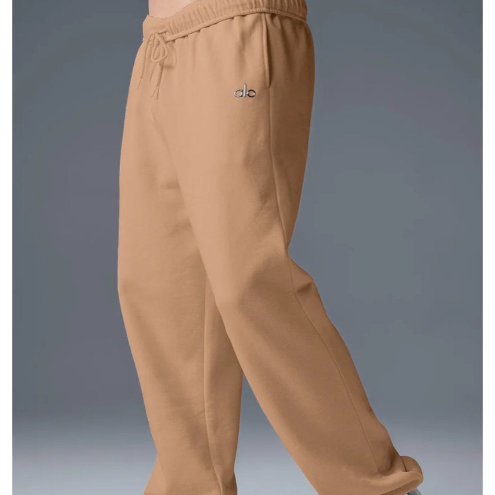 ALO Yoga Toasted Almond Joggers & Crewneck